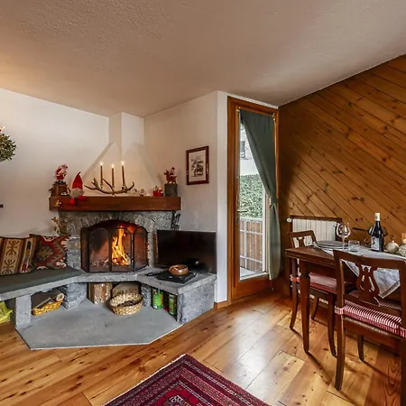 Maison Simone - Wifi, Parcheggio E Vista Montagna - Cour 0092 * קורמאיור